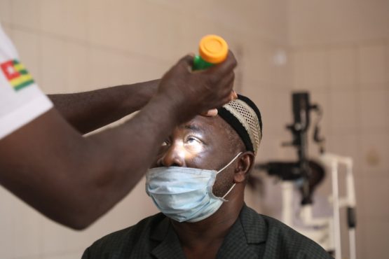 Operation zero cataracte 555x370 - « Opération zéro cataracte » : améliorer la vue à 10 000 Togolais
