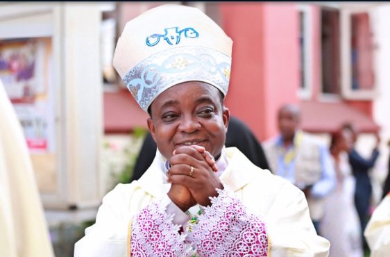 Nicodeme Barrigah 562x370 - Nécrologie : Mgr Nicodème Barrigah-Bénissan s’en est allé