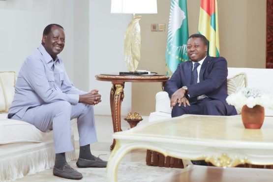 Integration africaine lancien Premier ministre kenyan recu par le chef de lEtat 555x370 - Présidence de la Commission de l’UA: Raila Odinga sollicite le soutien du Togo
