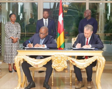 Energie signature dun accord entre le Togo et la societe Nano Nuclear Energy 768x614 1 463x370 - Energie : le Togo se tourne vers le nucléaire