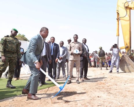 Voie de contournement de Sokode lancement des travaux par le chef de lEtat 463x370 -  Sokodé : Faure Gnassingbé lance les travaux de la voie de contournement