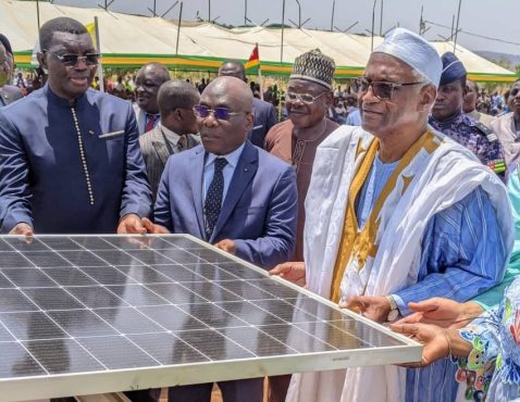 Centrale soliare Dapaong 478x370 - Centrale solaire de Dapaong : les travaux ont officiellement démarré