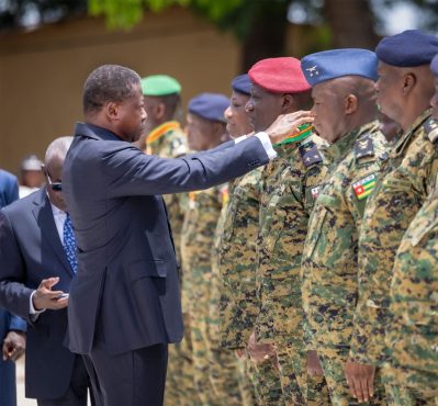 66e anniversaire de lindependance des forces armees honorees pour leur merite 399x370 - 66è anniversaire de l’indépendance : des forces armées honorées pour leur mérite