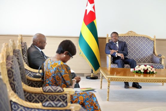 Diplomatie le President du Conseil a recu un emissaire du President de la RDC 2 555x370 - Diplomatie : le Président du Conseil a reçu un émissaire du Président de la RDC