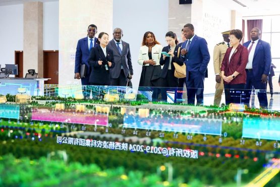 TOGO Shaanxi premiere etape de la visite du President Faure Gnassingbe en Chine 1 555x370 - TOGO