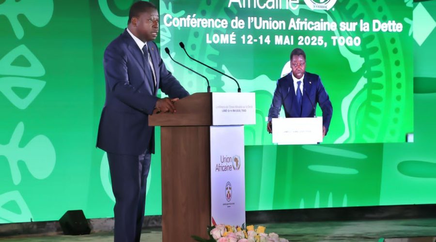 Conférence sur la dette à Lomé 1