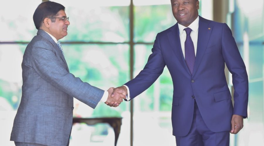 Diplomatie-En-fin-de-mission-lambassadeur-de-lInde-exprime-sa-gratitude-au-chef-de-lEtat