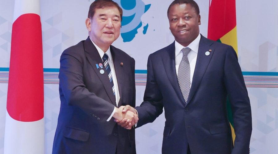 Diplomatie-echanges-fructueux-entre-le-President-du-Conseil-et-le-Premier-ministre-japonais-a-Yokohama-