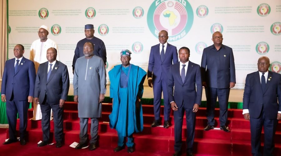 Diplomatie-les-chefs-dEtat-et-de-gouvernement-de-la-CEDEAO-levent-les-sanctions-contre-le-Niger-