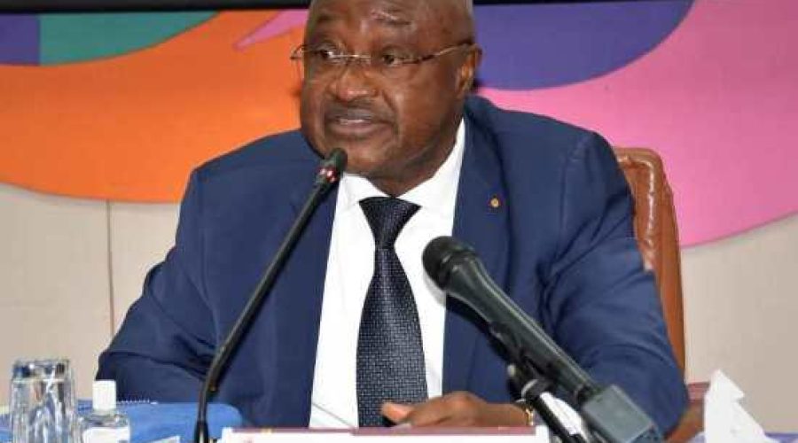 Essowe-Georges-Barcola-ministre-de-leconomie-et-des-finances