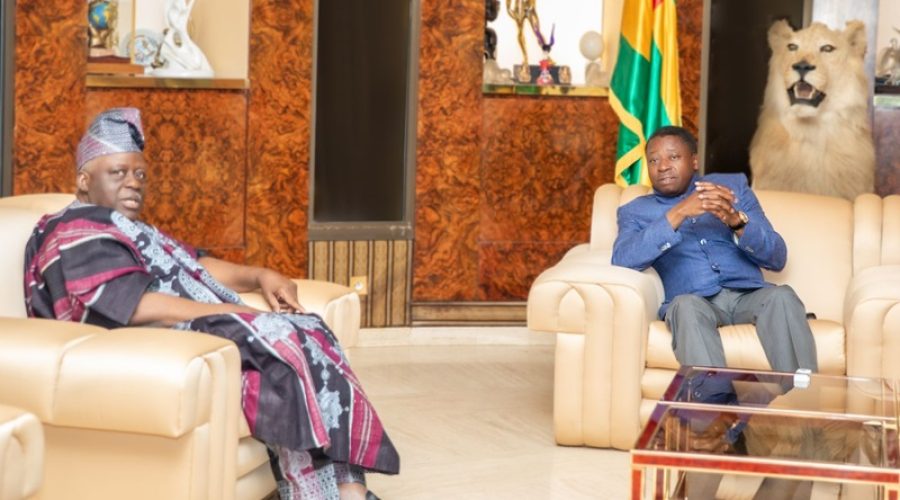 echanges-entre-le-chef-de-lEtat-et-les-Presidents-de-lAssemblee-nationale-de-la-Cote-dIvoire-et-du-Benin